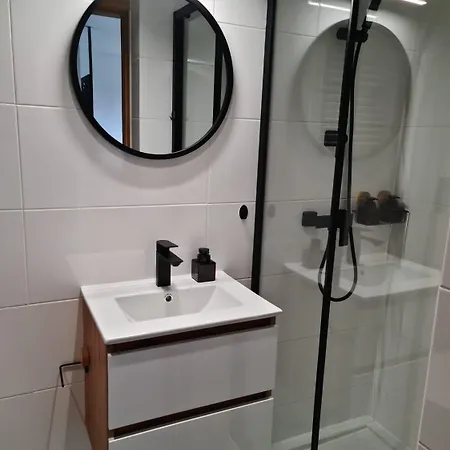 Apartament Przy Teatralce Dabrowskiego 30a With Balcony And Free Parking * 포즈난